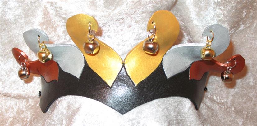 Jester crown in metallics.